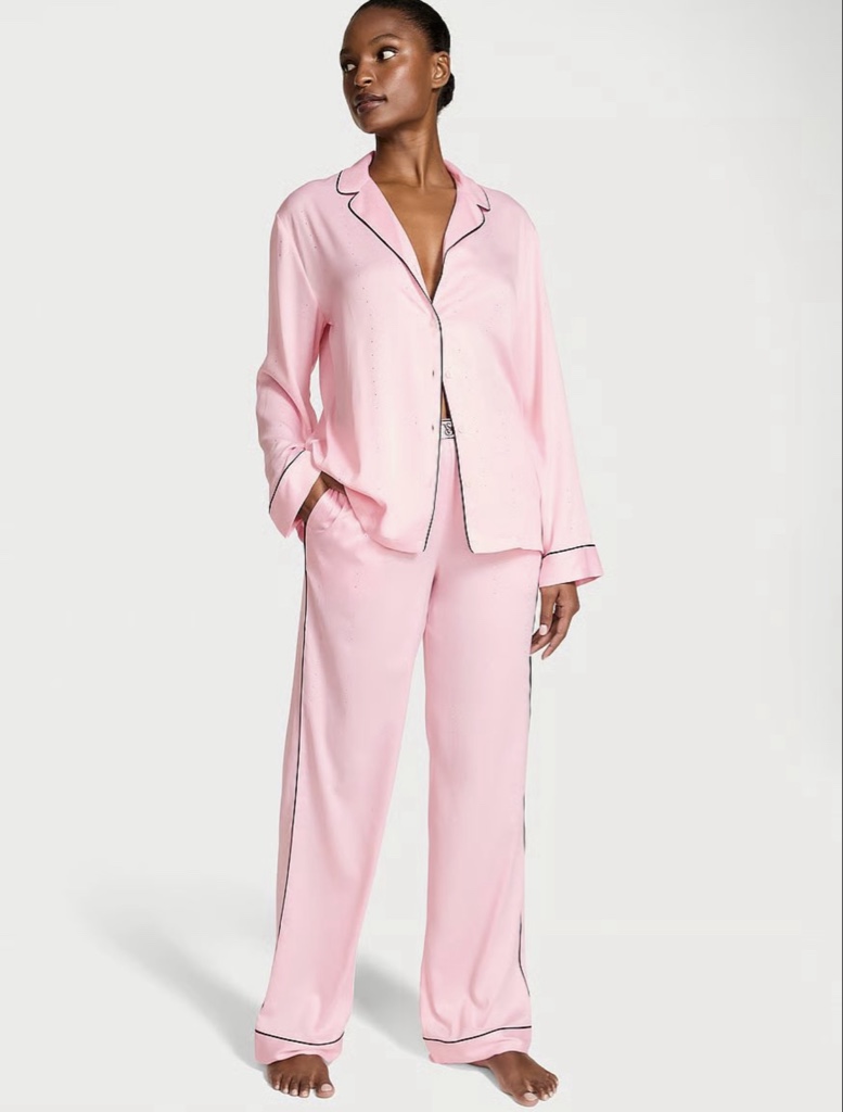 PIJAMA EN SATIN VS ROSADA CON APLIQUES EN CRISTALERIA