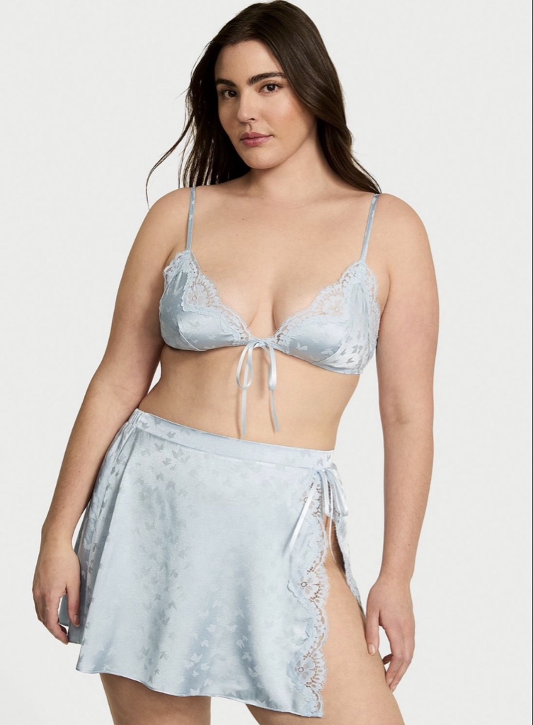 SET VS AZUL HIELO EN SATIN