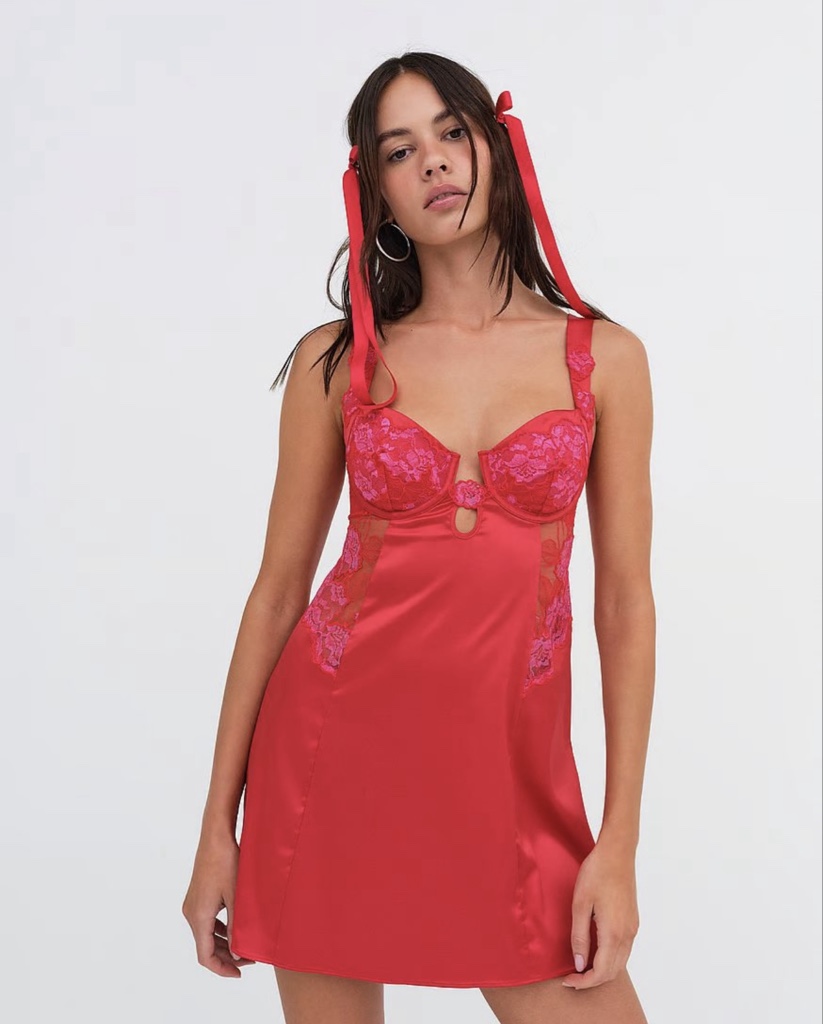 BATA EN SATIN FOR LOVE AND LEMONS ROJO CORAL