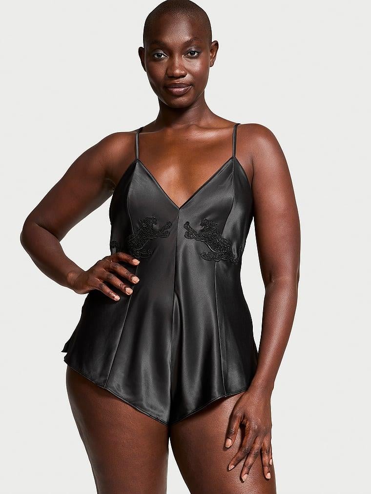 JUMPSUIT VS COLOR NEGRO EN SATIN