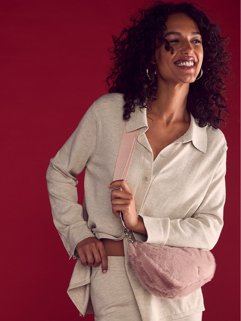 BOLSO DE CRUZAR VS SHERPA ROSA