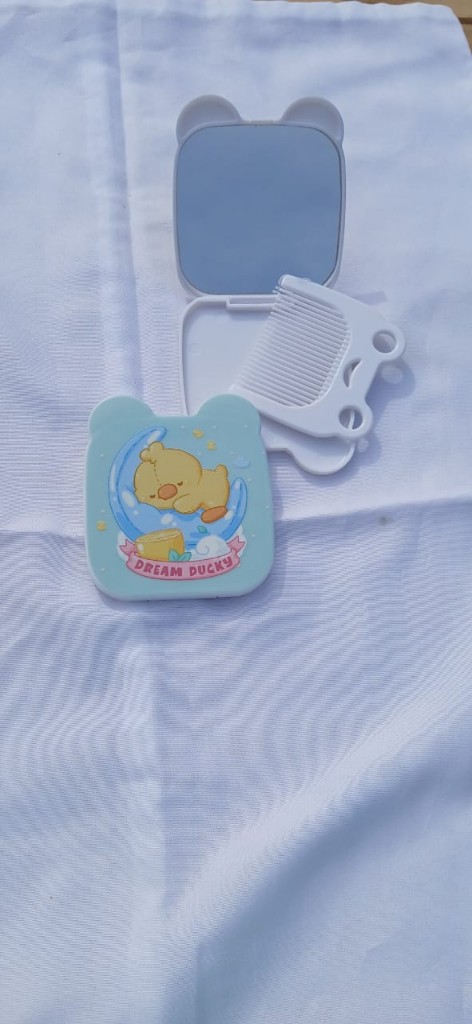 Espejo de Cartera  con peine