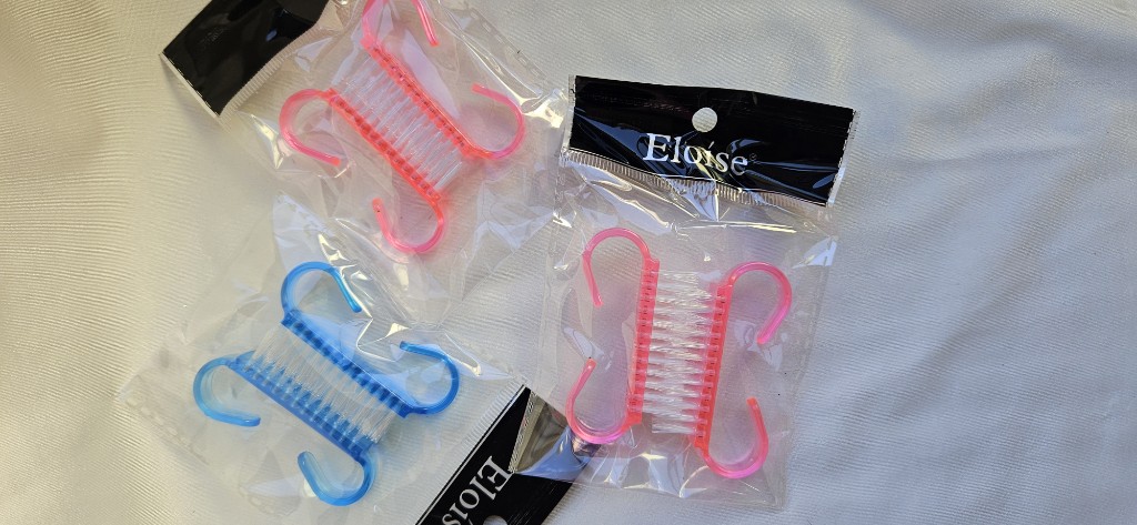 Cepillo para uñas
