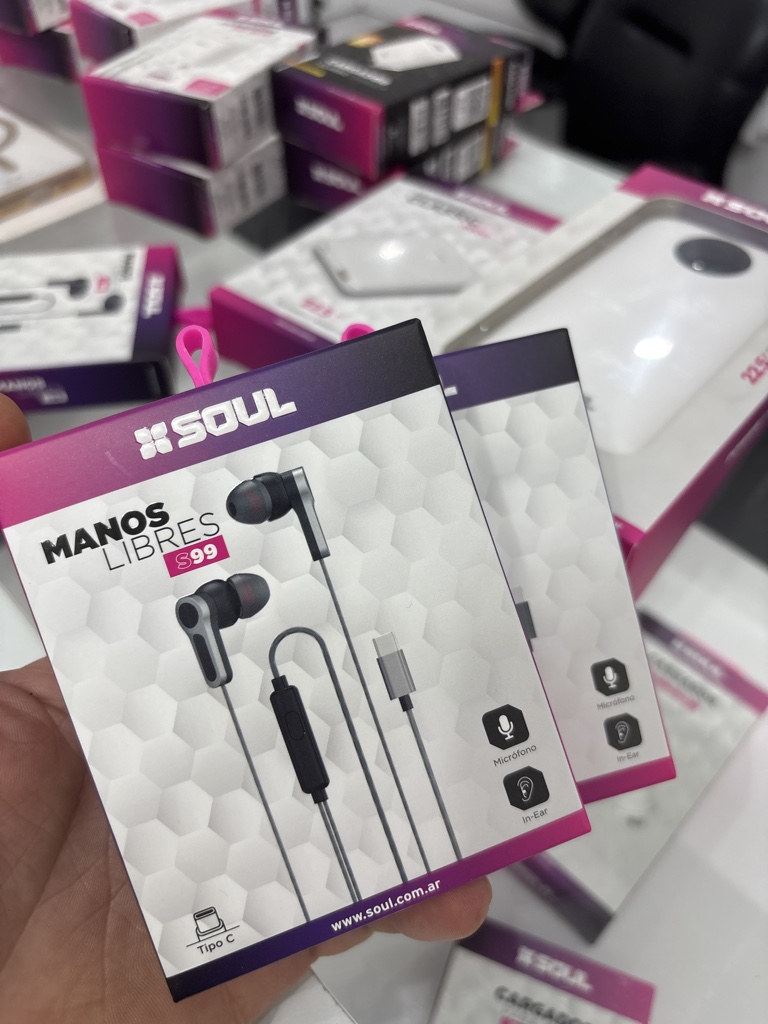 SOUL S99 audifonos manos libres tipo C negros