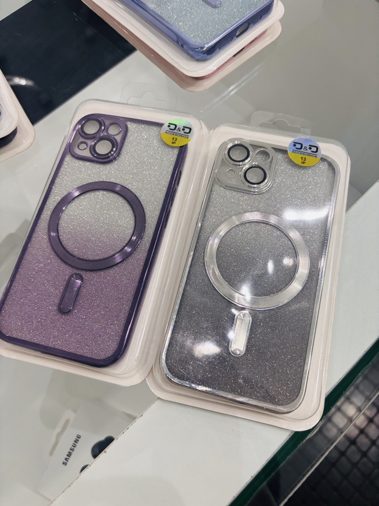 iPhone 13  MagSafe brillo
