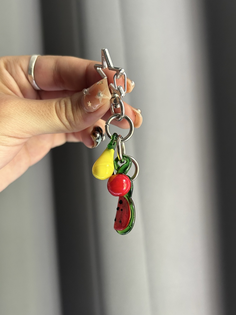 Llavero vidrio soplado limón, tomate, sandía.