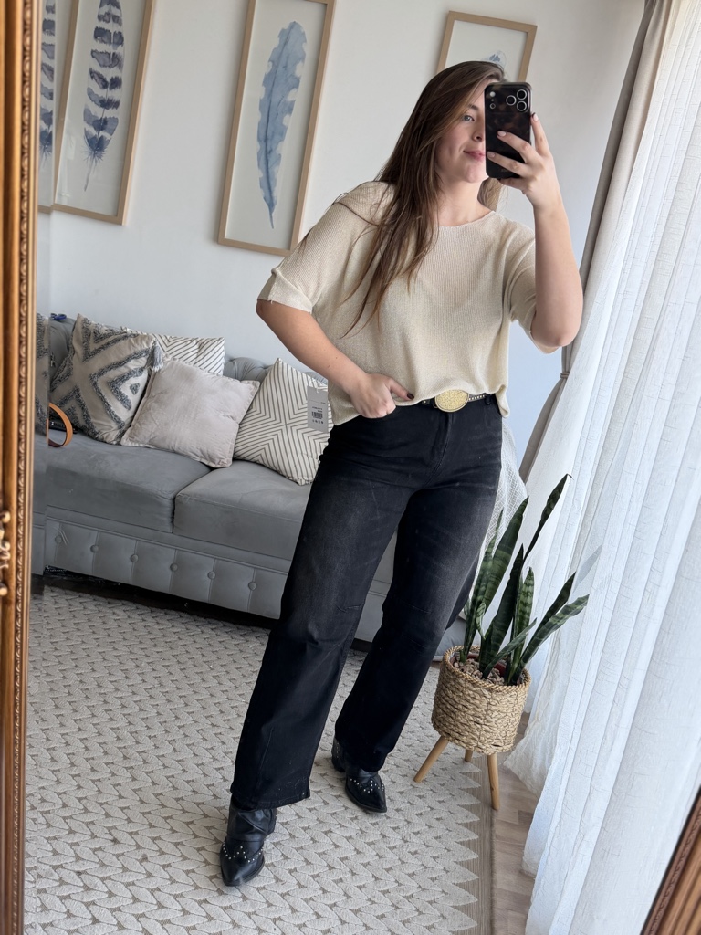 Jeans modelo baggy elasticado