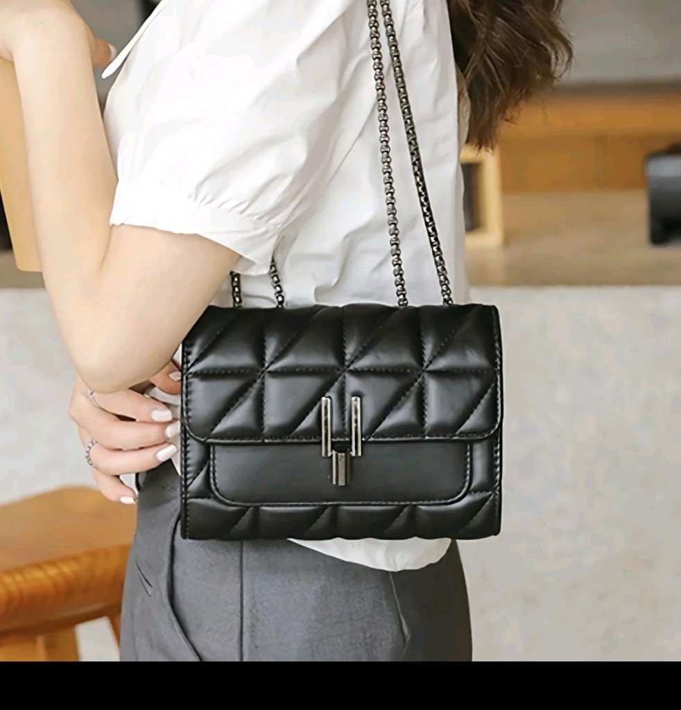 Bolsa Transversal crossboday passeio alça corrente