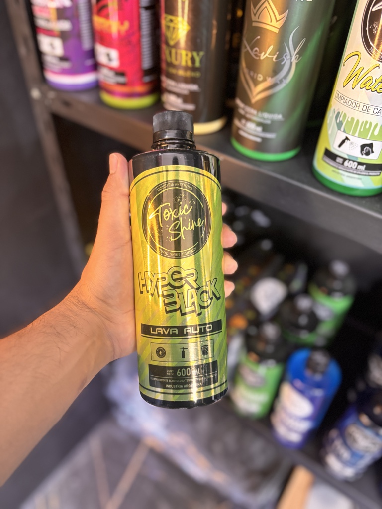 Toxic Shine Hyper Black lava auto 600ml