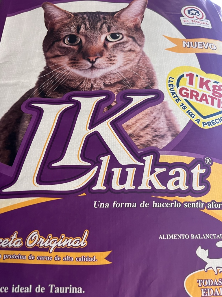 Lukat alimento para gato