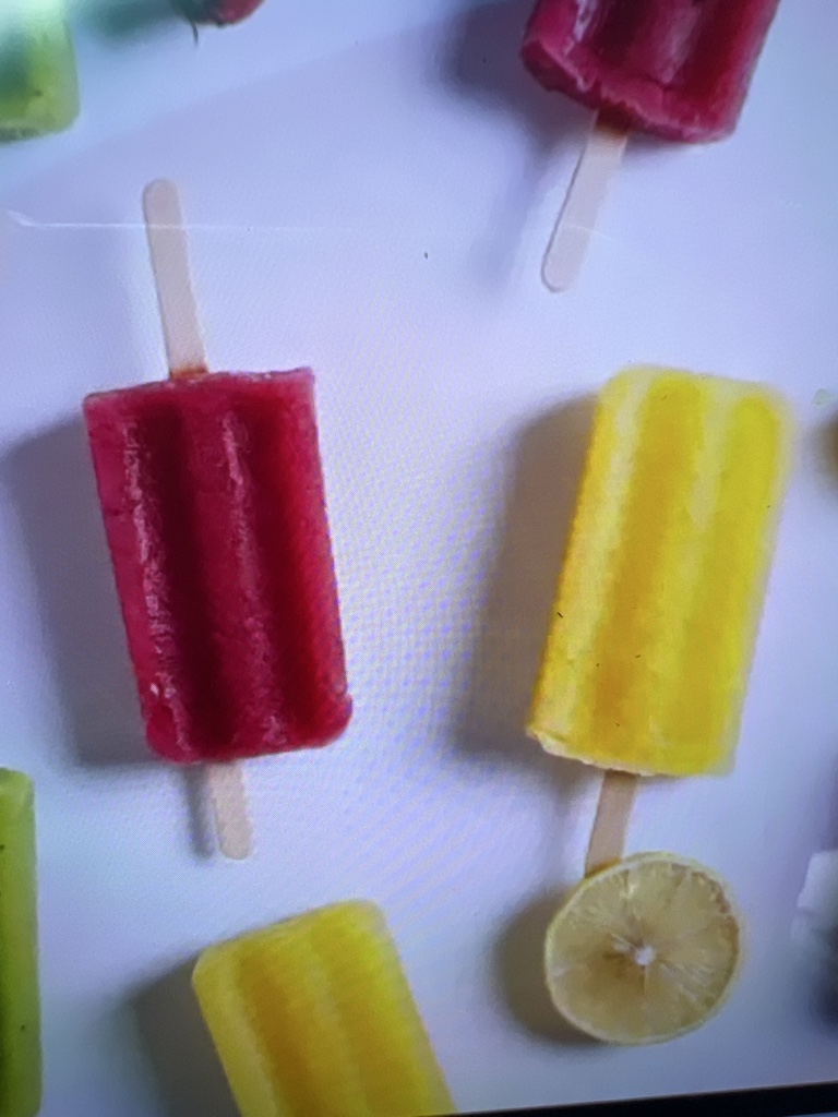 Paleta chica de hielo sabores surtidos