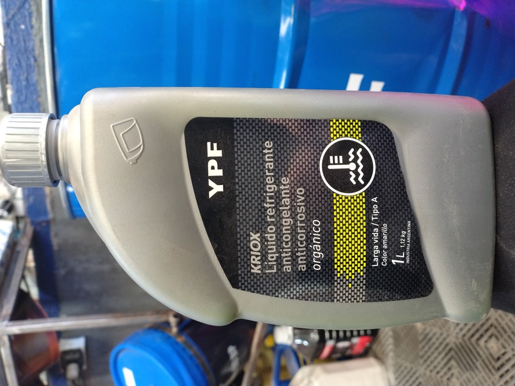 YPF Kriox refrigerante amarillo 1L