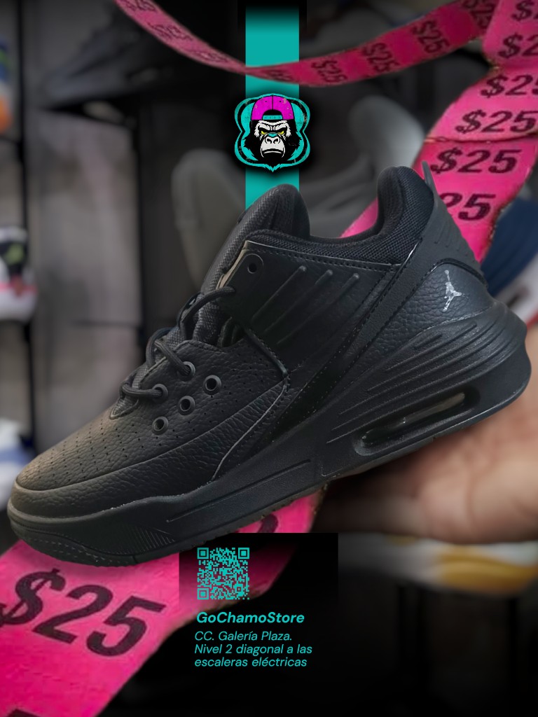 NIKE JORDAN AURA NEGRO