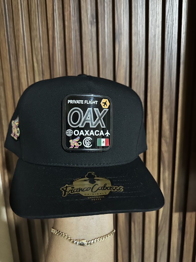 Franco Cabasso gorra negra OAX
