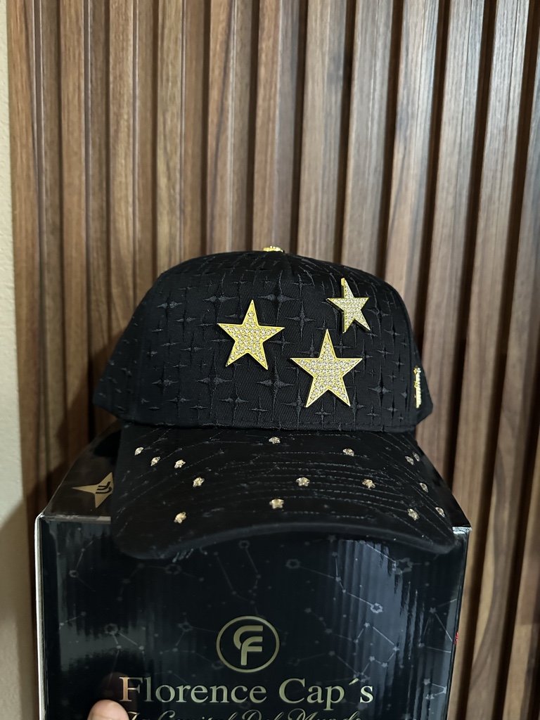 3 ESTRELLAS DORADAS