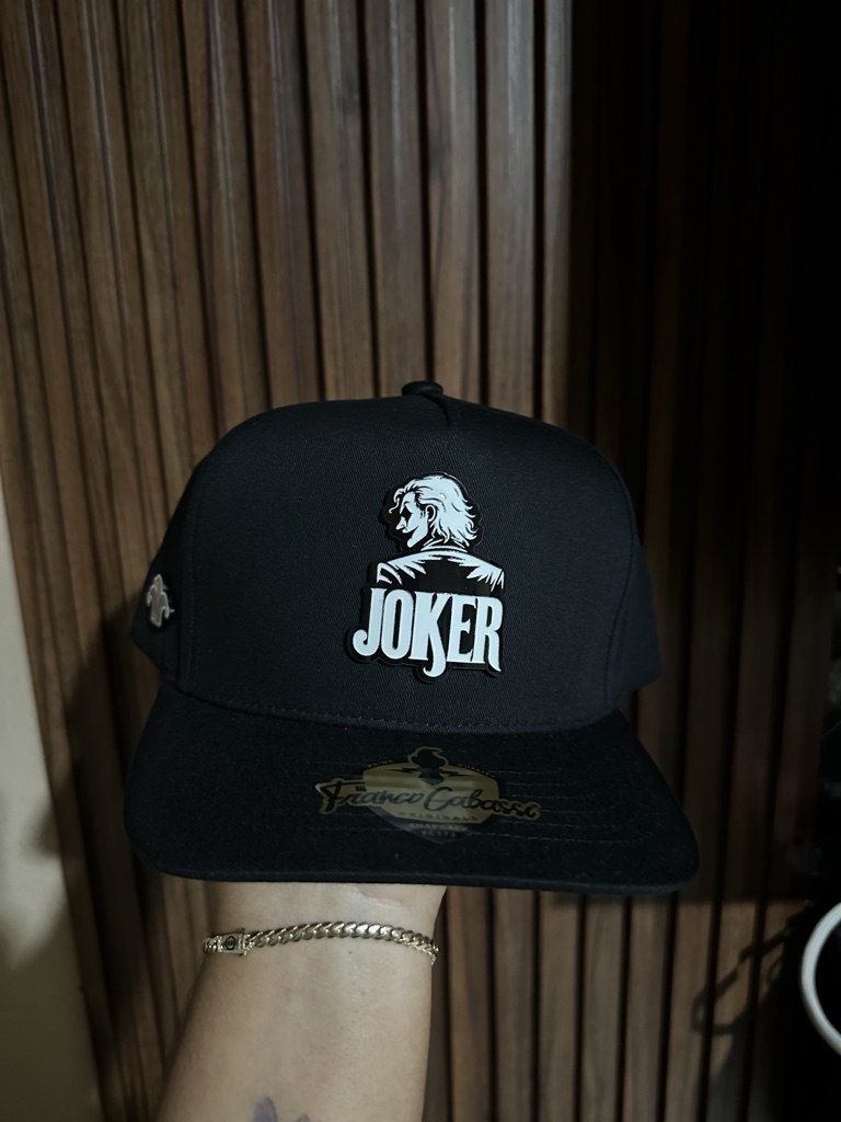 Joker gorra negra
