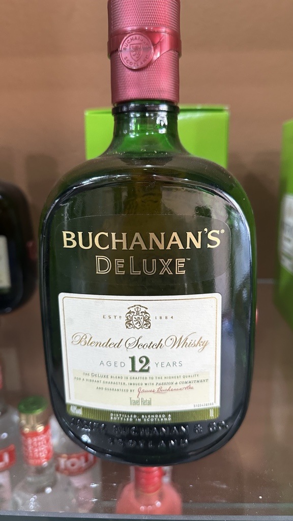 BUCHANAN´S DELUXE 12 AÑOS FULL