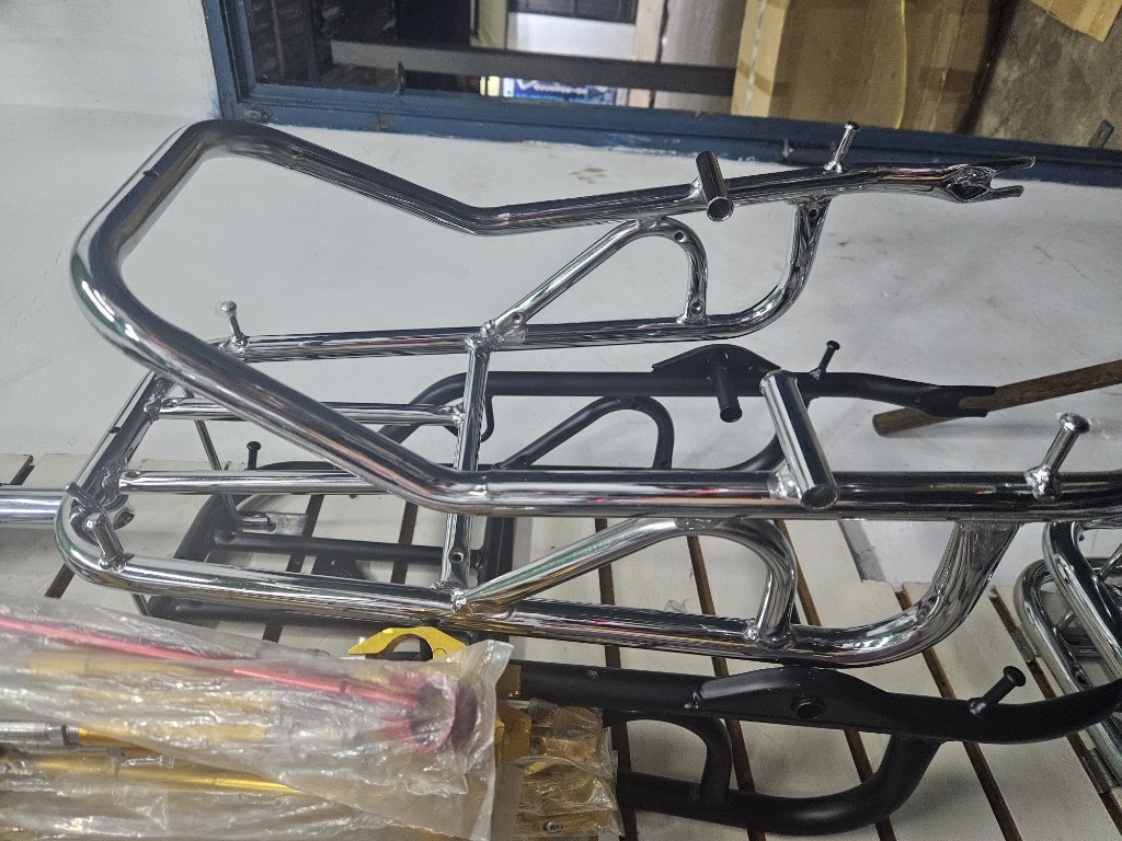 PARRILLA DE MD CROMADA