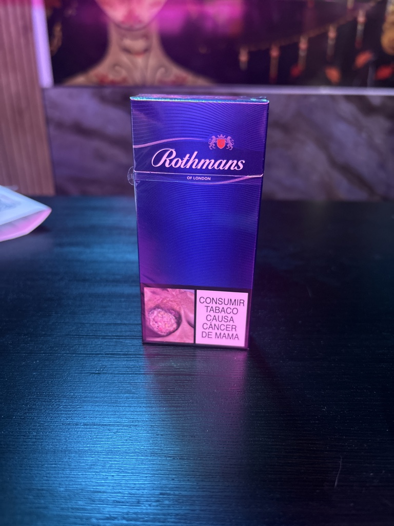 Munstang azul cigarrillos
