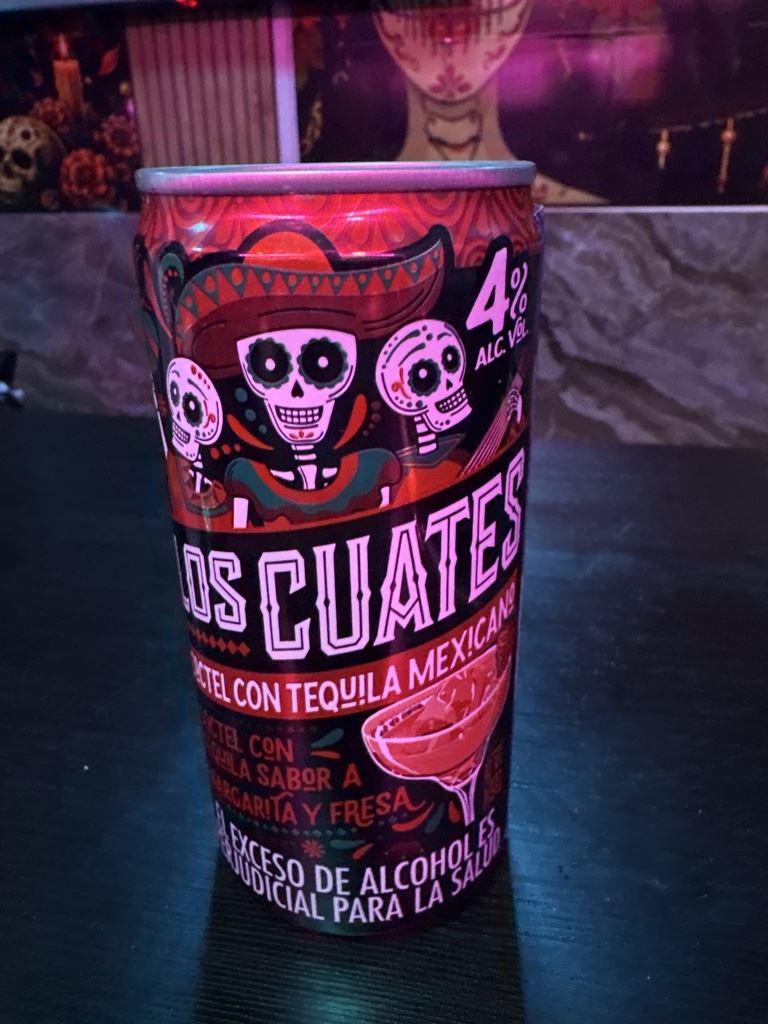 Los Cuates cóctel tequila
