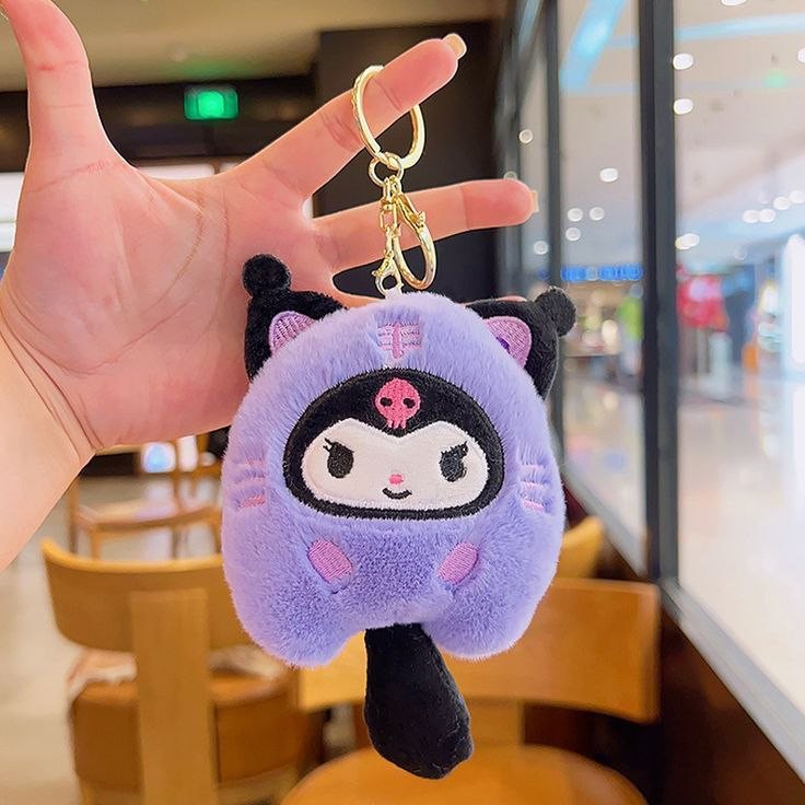 PELUCHE MINI SANRIO GATITO KUROMI