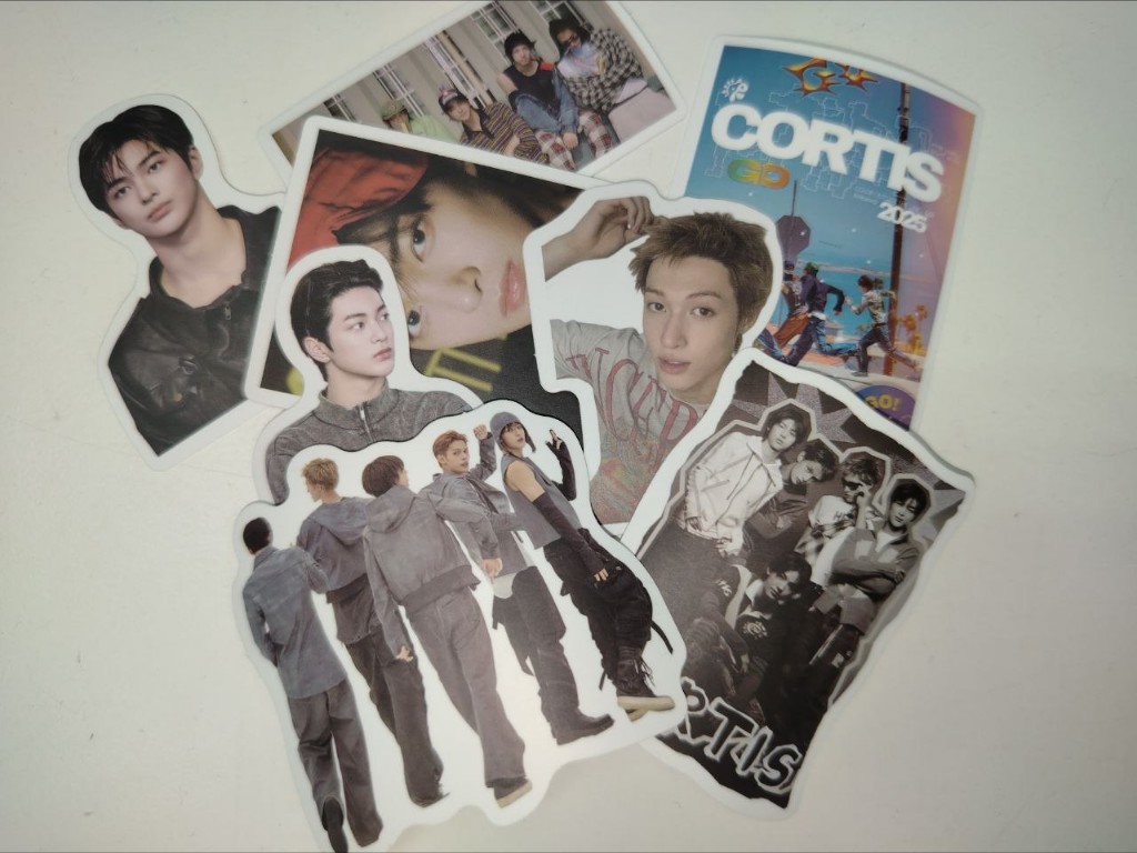 STICKER PEQUEÑOS (5X1$)