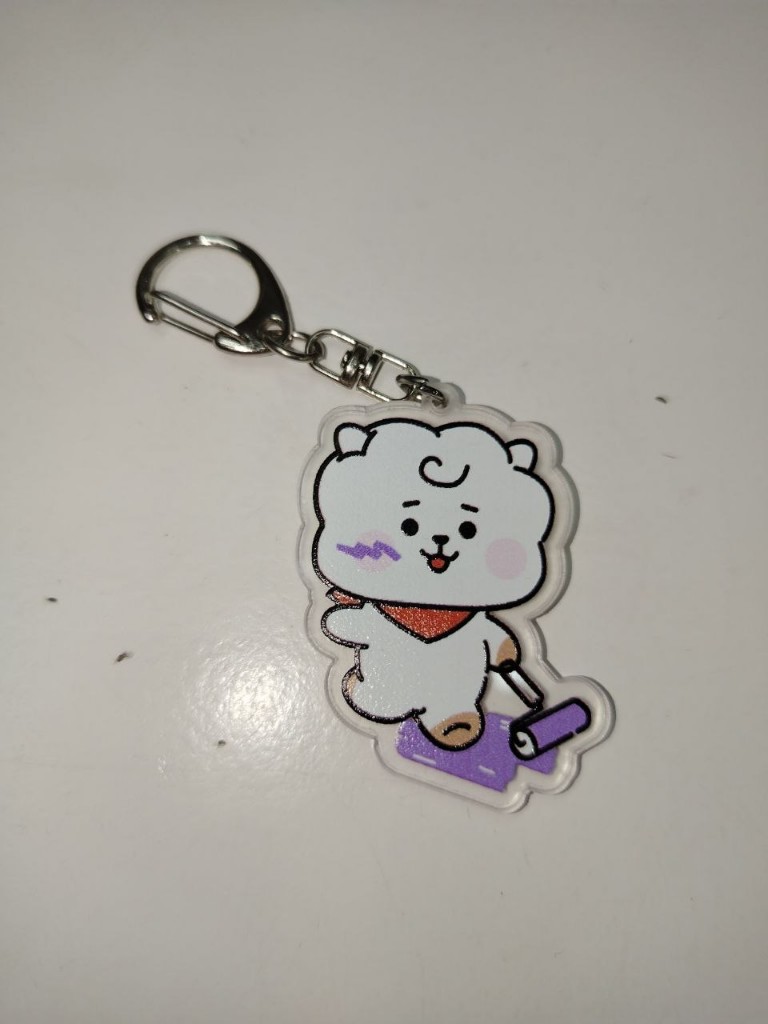 LLAVERO ACRILICO BT21 RJ