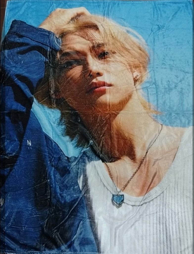 COBIJA  INDIVIDUAL STRAY KIDS FELIX