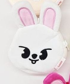 MONEDERO PELUCHE  SKZOO LEEBIT