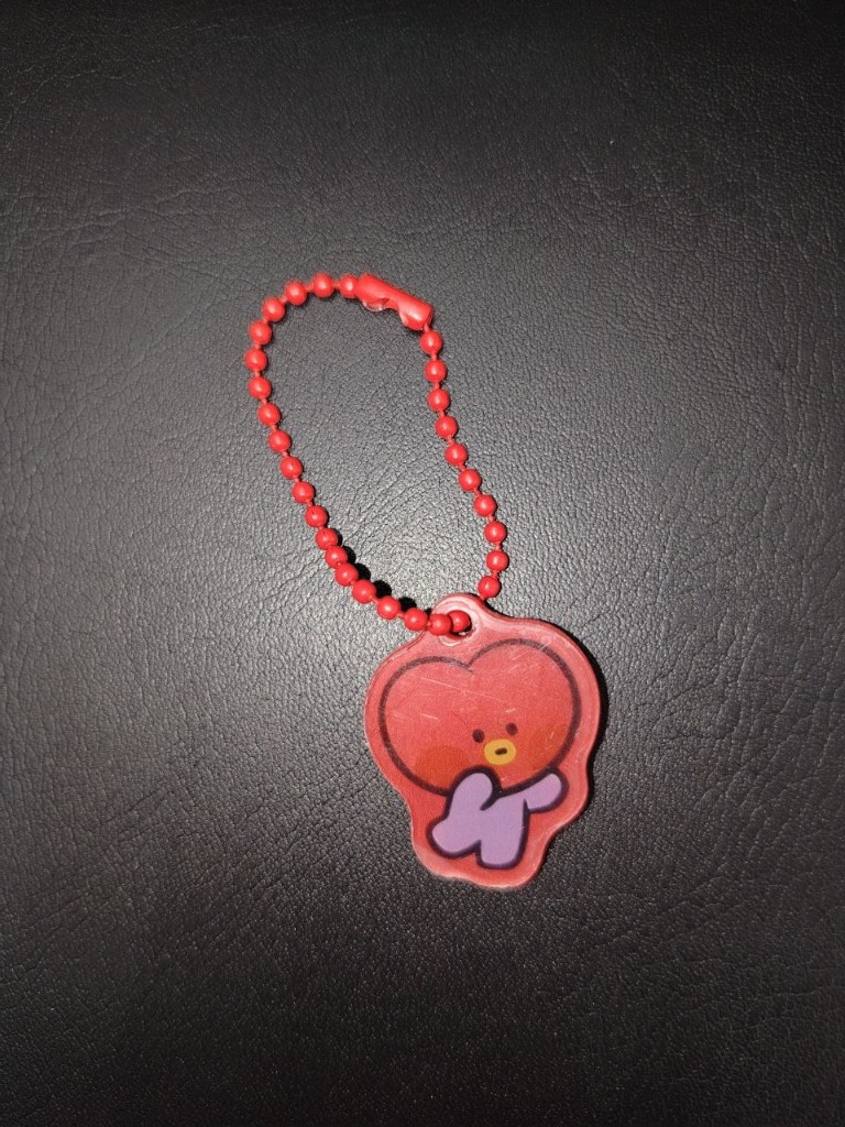 COLGANTES BT21  TATA
