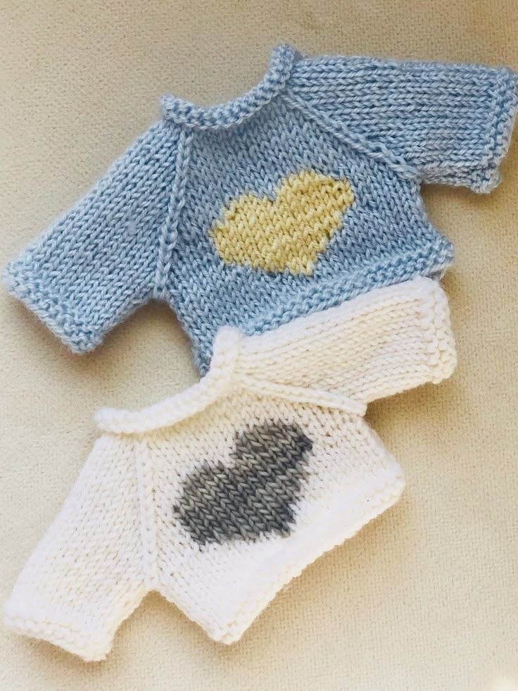 ROPITA DE PELUCHE ABRIGUITOS TEJIDOS PEQUEÑO