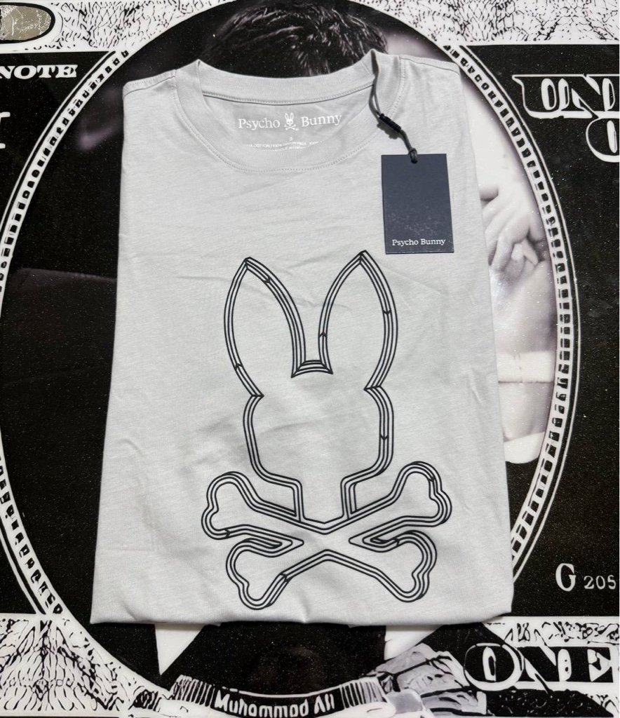 C.R psycho bunny S 1