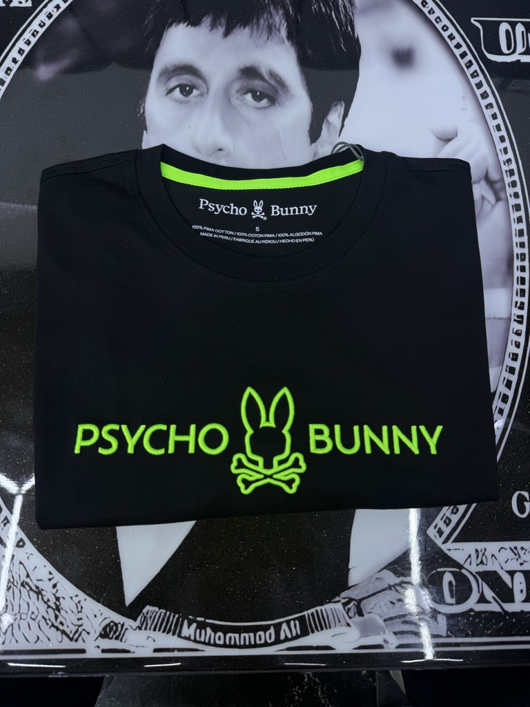 C.R psycho bunny M 4