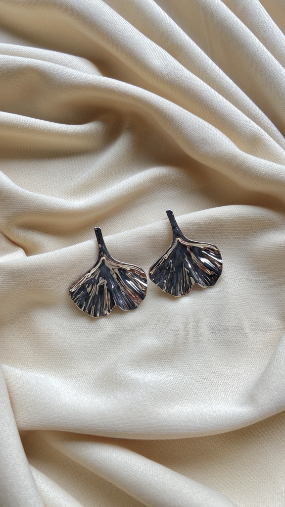 Arete Cola sirena plateado