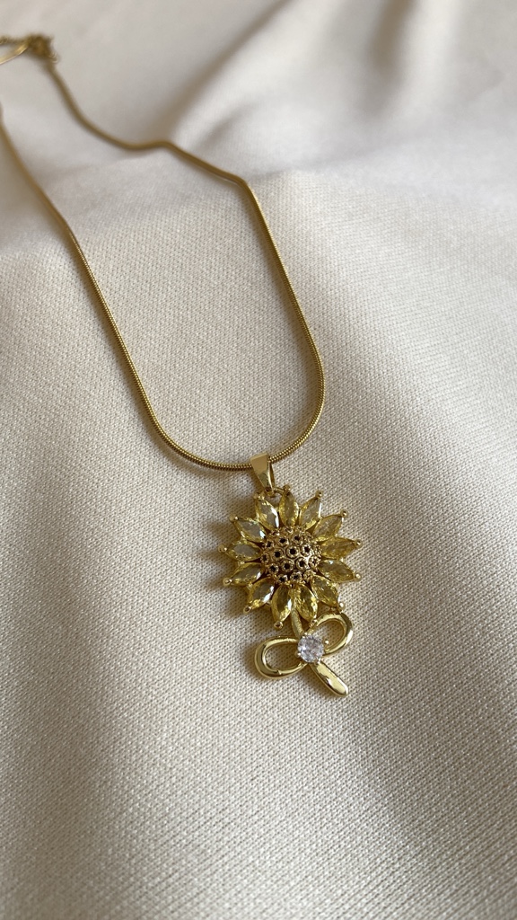 Collar Girasol con puntos de brillos
