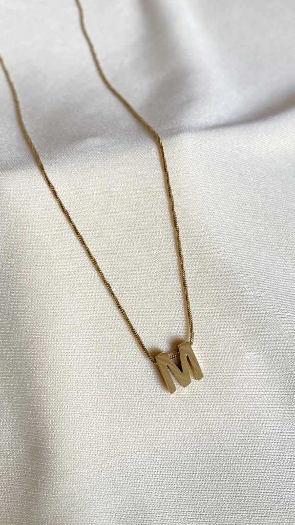 Collar A y M