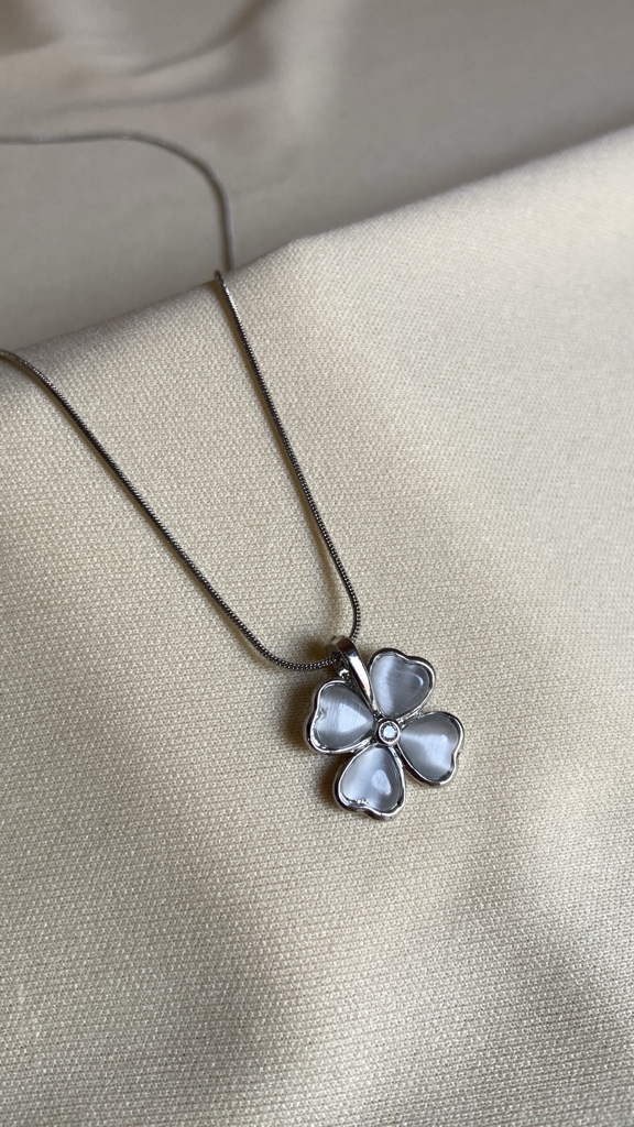 Collar Flor de 4 Hojas