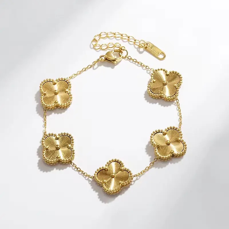 Pulsera Van Cleff Dorado