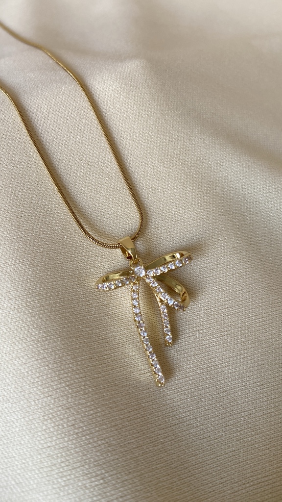 Collar lazo con punto de brillo