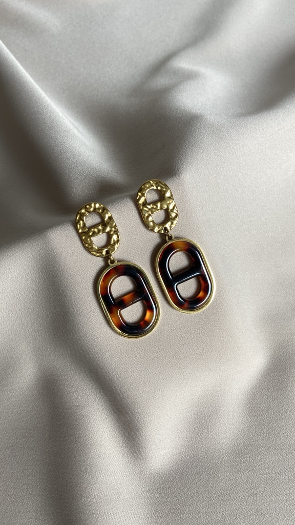 Arete Animal Print