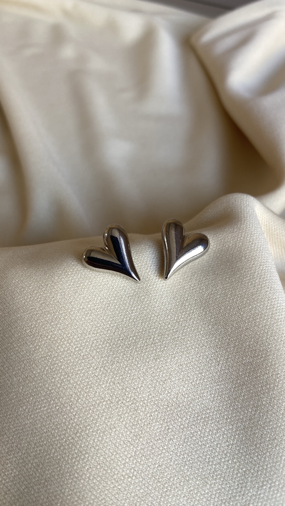 Arete Mini Corazon plateado