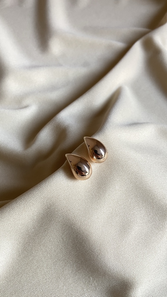 Arete Gota Dorada