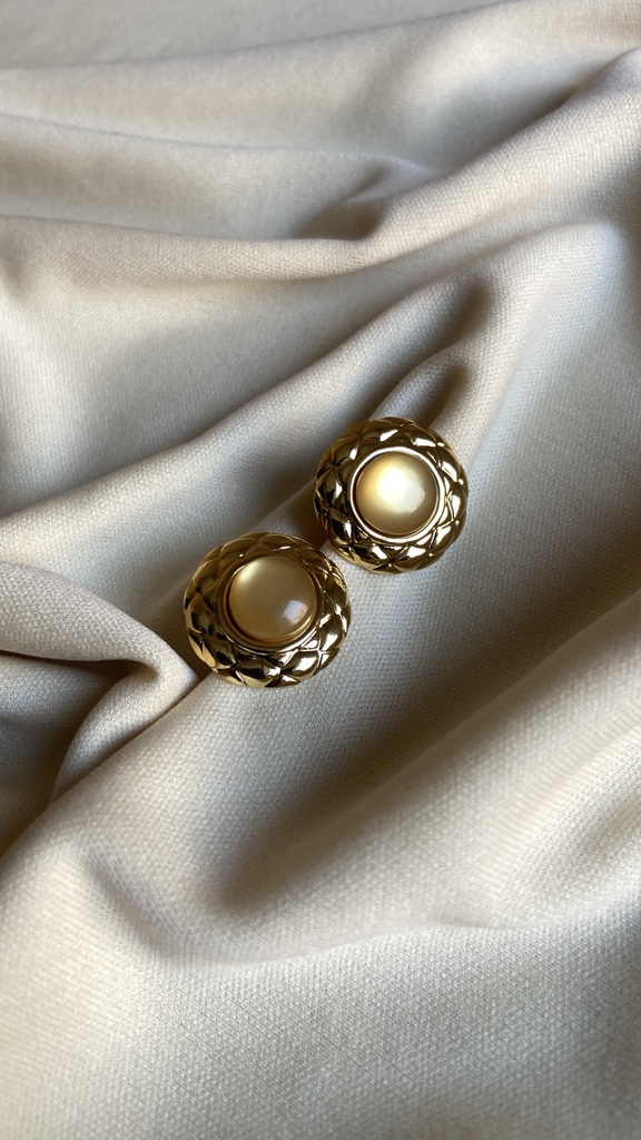 Arete circular mostaza