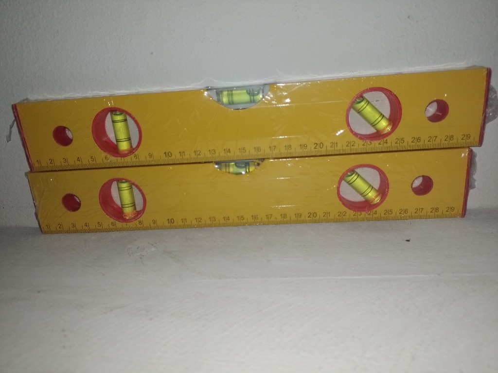 Niveladores