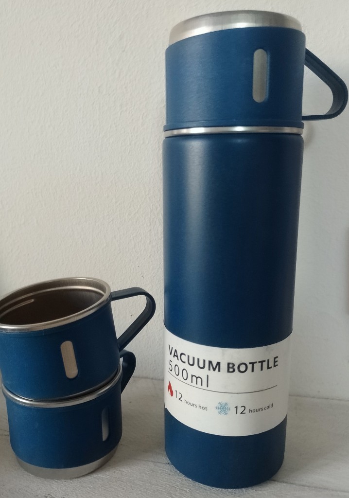 Termo 500 ml c/ 3 tasitas