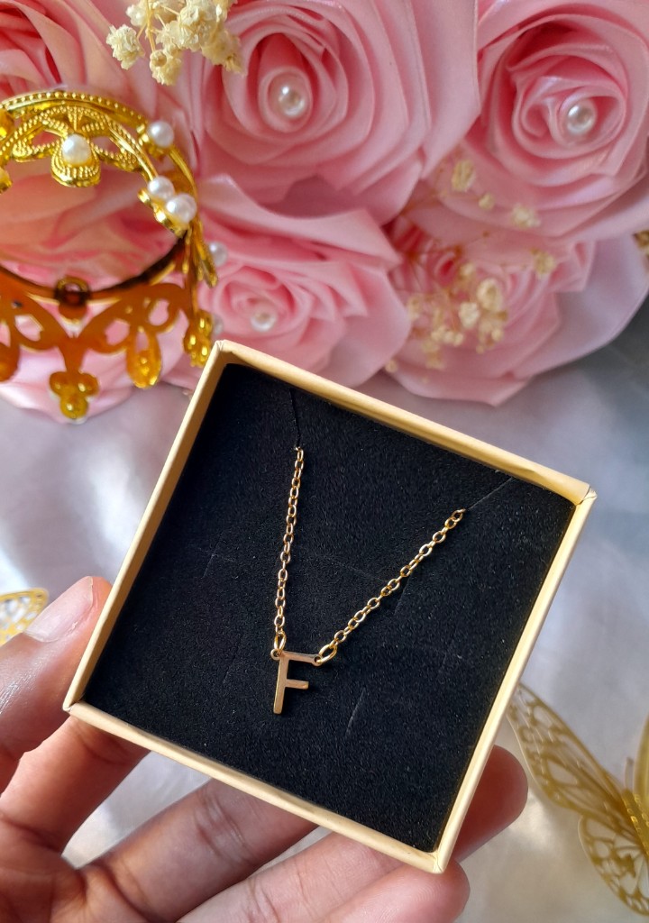 Cadena inicial F 🦋