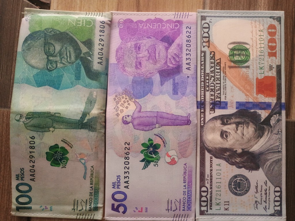 Billetera billete