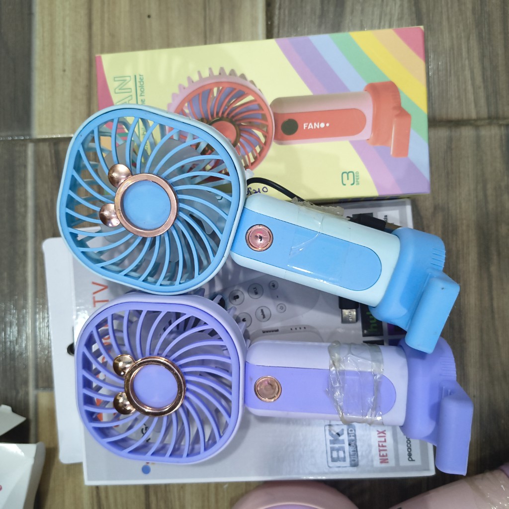 Ventilador recargable lila y azul