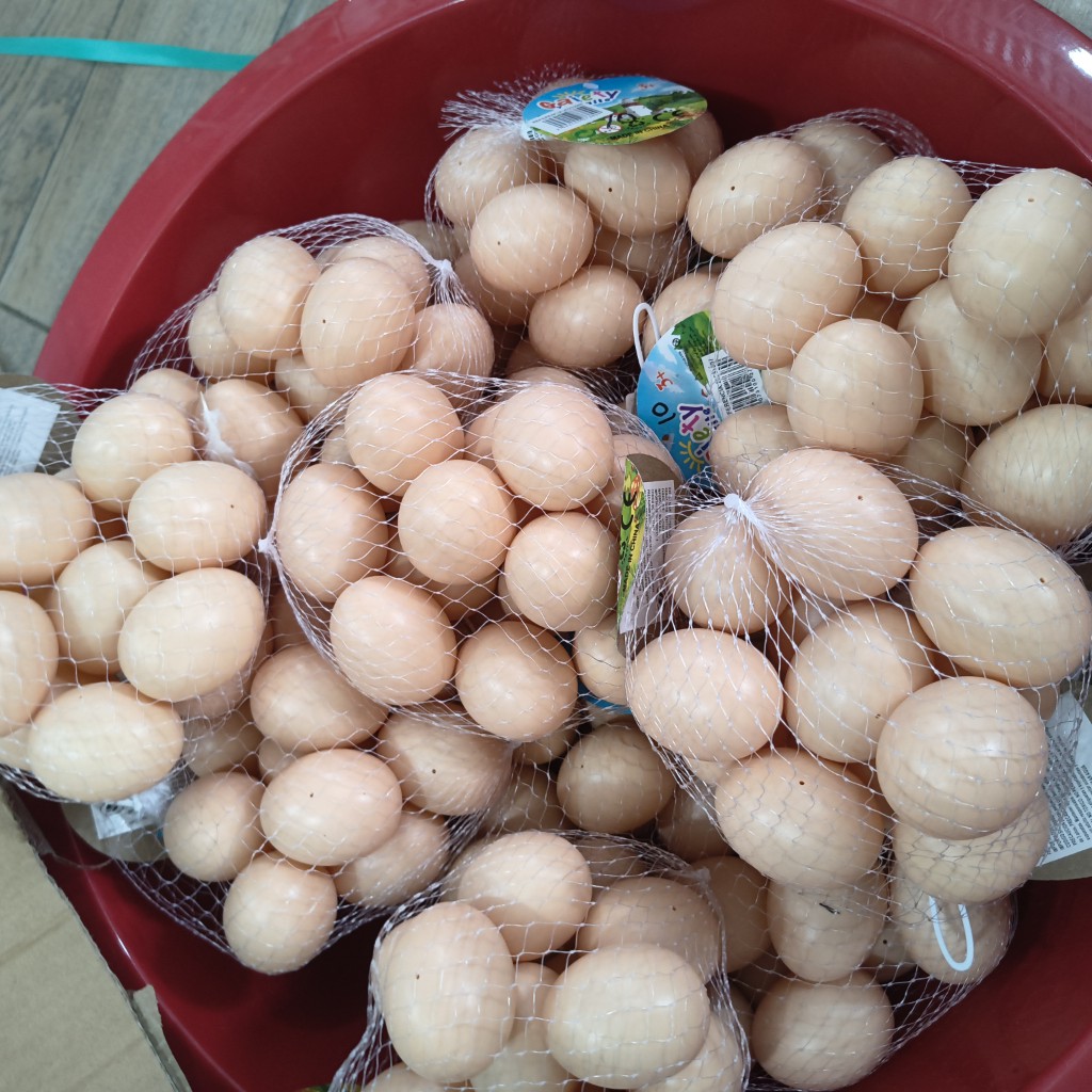 Huevos plásticos