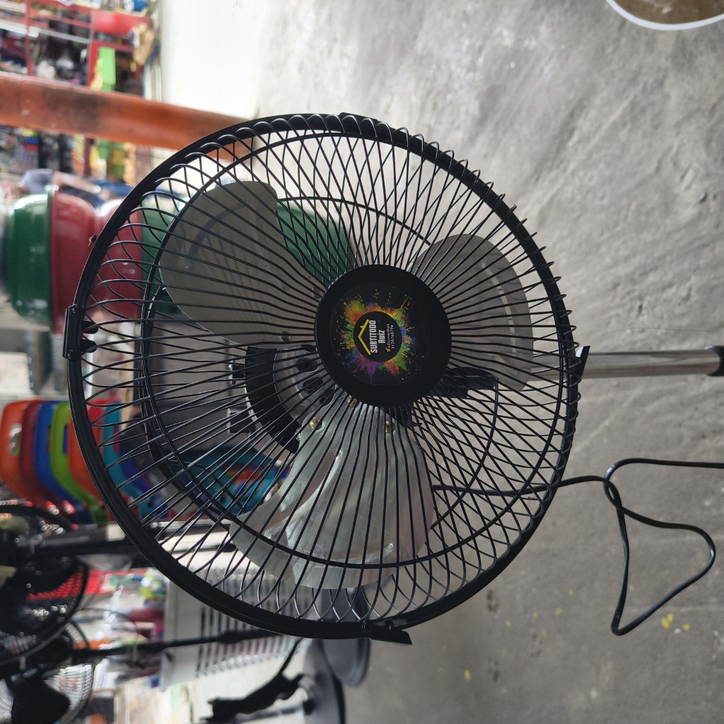 Surittodo Ruiz ventilador negro